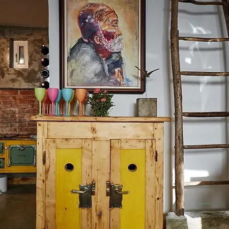 Art Apartment